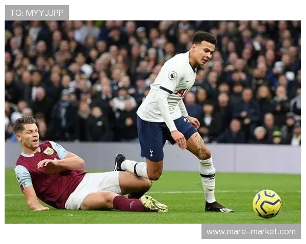 莱万多夫斯基国家德比破门，状态回暖表现稳健