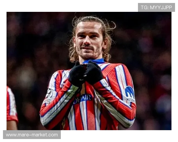 格列兹曼战术定位解析：影锋与前腰间的自由人价值